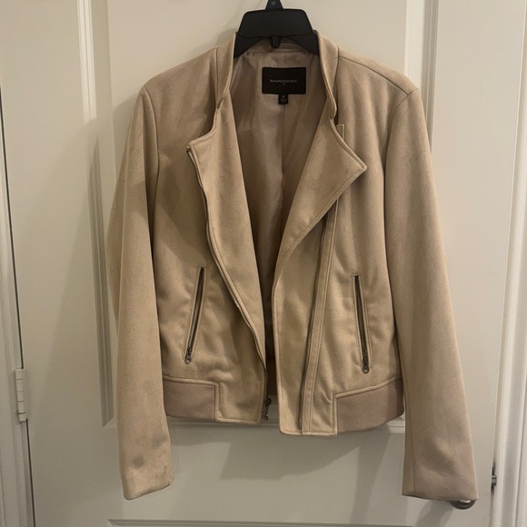 Banana Republic Jackets & Blazers - Banana Republic Tan Suede Jacket